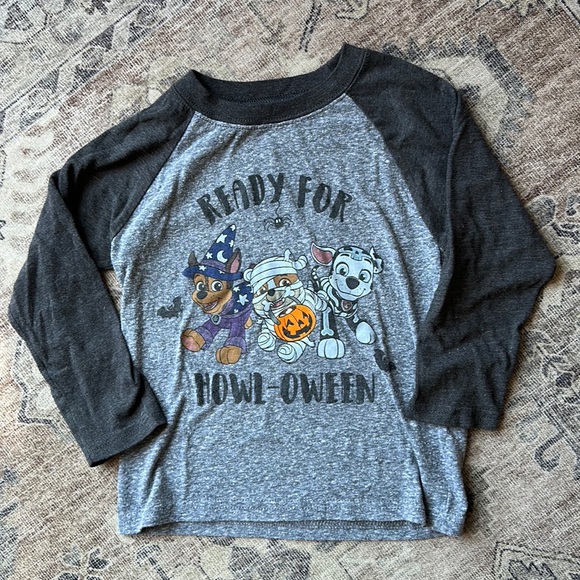 Paw Patrol Halloween Baseball shirt - size 3T - Picture 1 of 3